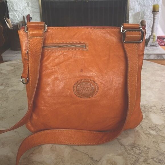 Roots Leather Side Saddle Cross Body Bag - Picture 2 of 13